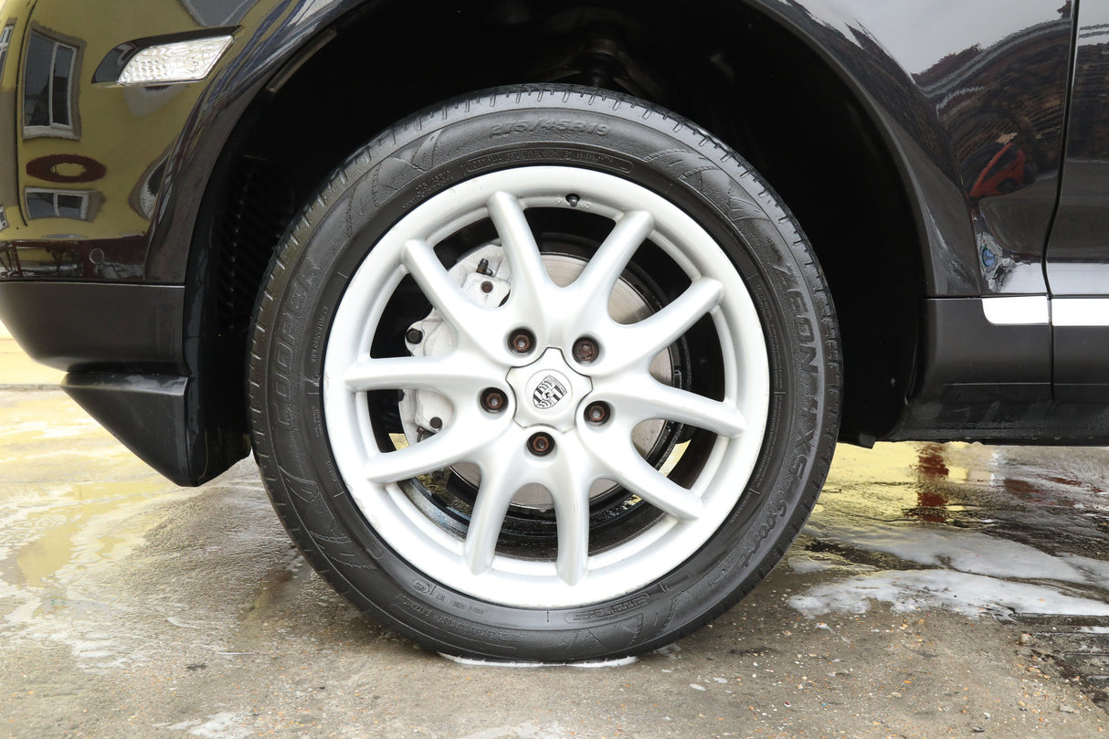 Long Life tyre Shine Yellow